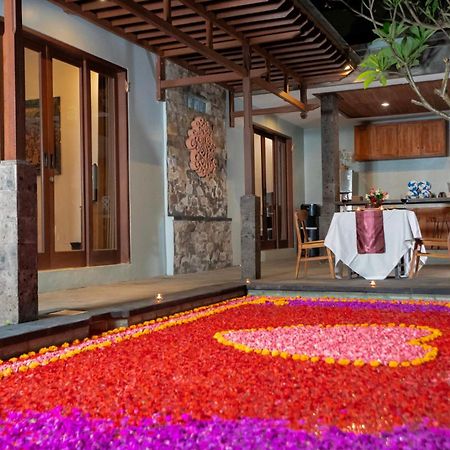 Kusuma Living And Villa Seminyak エクステリア 写真