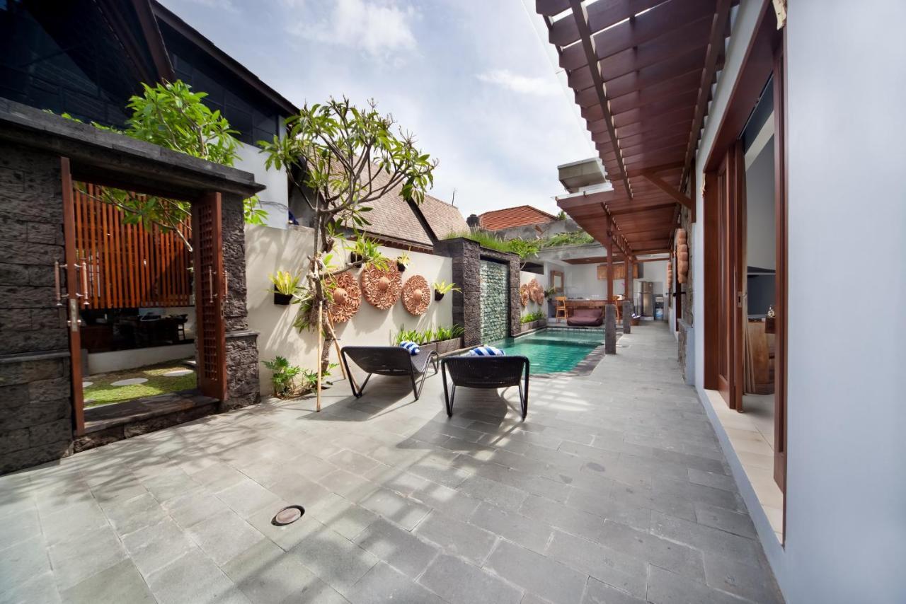 Kusuma Living And Villa Seminyak エクステリア 写真
