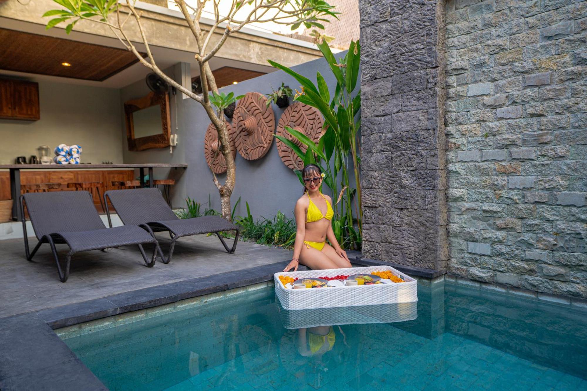 Kusuma Living And Villa Seminyak エクステリア 写真
